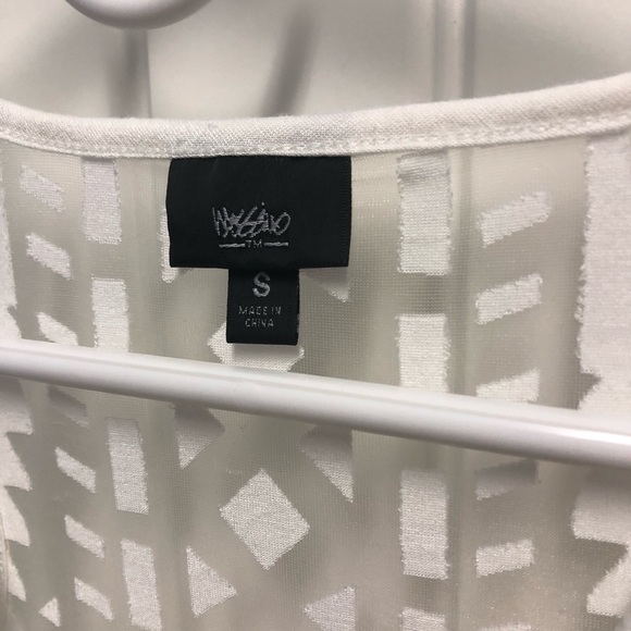 Mossimo Burnout Tank Small White E1-1187 - Picture 4 of 8